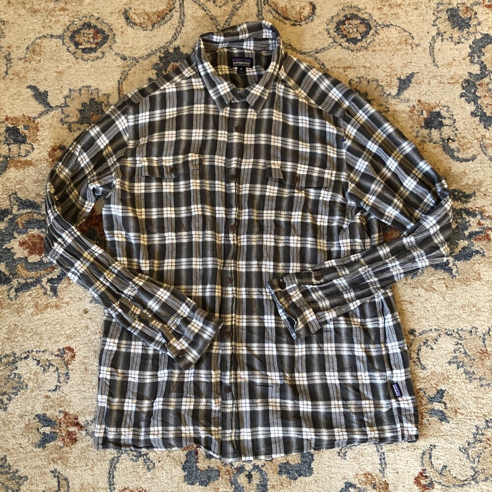 Patagonia Men’s Organic Cotton Button Up Shirt Flannel Plaid Long Sleeve Size XL